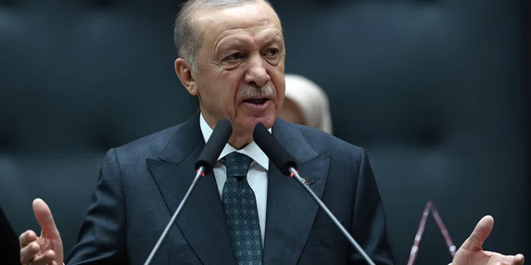 “Özgür Özel tükürdüğünü yalamak zorunda kaldı”