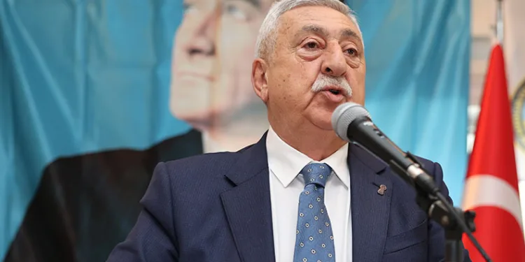 “İstiklal Marşımız özgürlük ve bağımsızlık aşkının bir simgesidir”