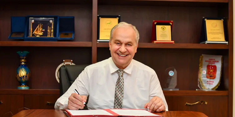 Şükrü Erdem’den Tıp Bayramı mesajı