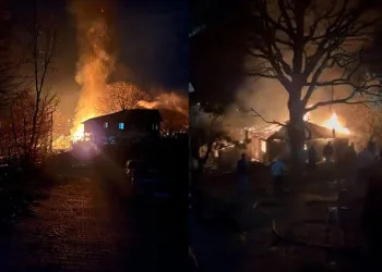 Bursa Valisi Ayyıldız, bayram öncesi çocukları ve büyükleri unutmadı