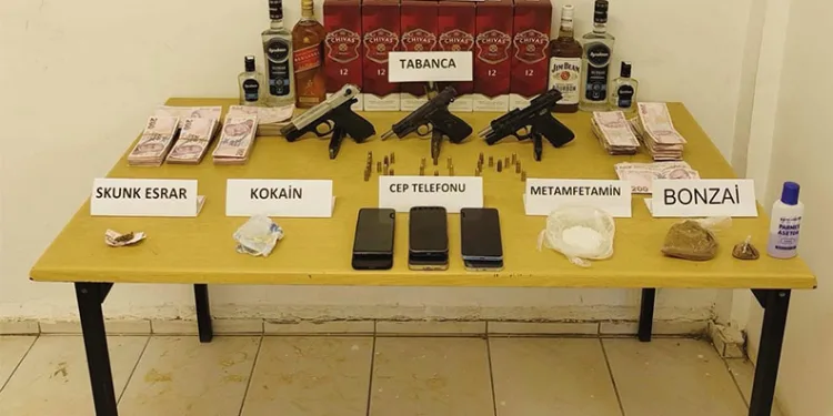 Bodrum’da uyuşturucu ve silah operasyonu: 2 tutuklama