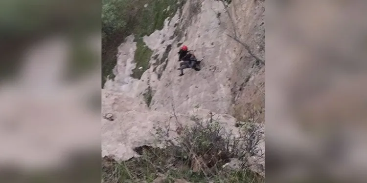 Sürücüler arasında ‘yol verme’ kavgası: 2 yaralı