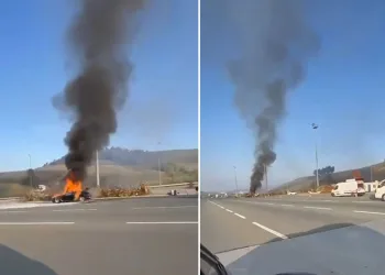 Bursa’da otomobil alevlere teslim oldu