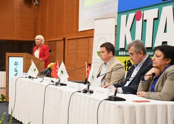 Erkan Aydın yazarlarla söyleşide buluştu