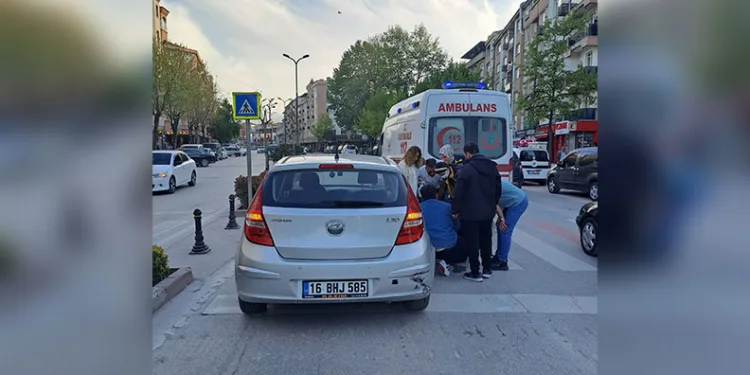 Cam silerken 4’üncü kattan düşen kadın ağır yaralandı