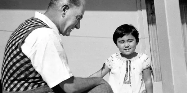 Atatürk’ten Çocuklara Sonsuz Armağan