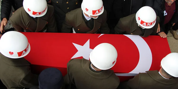 Şehit Uzman Onbaşı Berat Mecit Day’a son görev