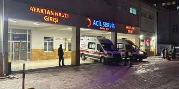 Yemekten zehirlenen 53 öğrenci hastanelik oldu