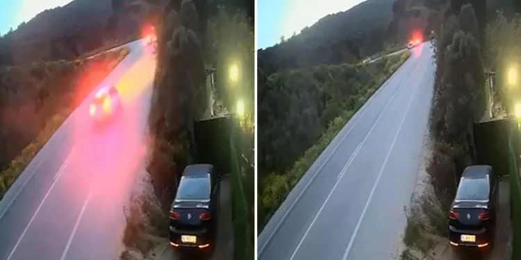 Bursa’da iki otomobil kafa kafaya çarpıştı: 4 yaralı