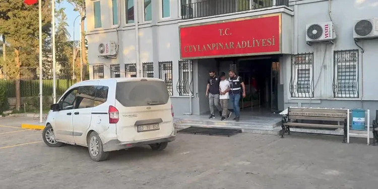 Çalıntı otomobille başka bir otomobil çaldılar