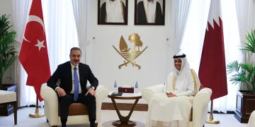 Dışişleri Bakanı Fidan, Katarlı mevkidaşı Abdurrahman Al-Thani ile görüştü