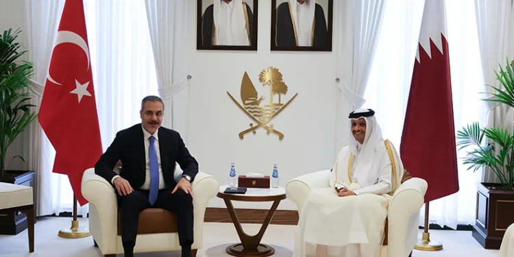 Dışişleri Bakanı Fidan, Katarlı mevkidaşı Abdurrahman Al-Thani ile görüştü