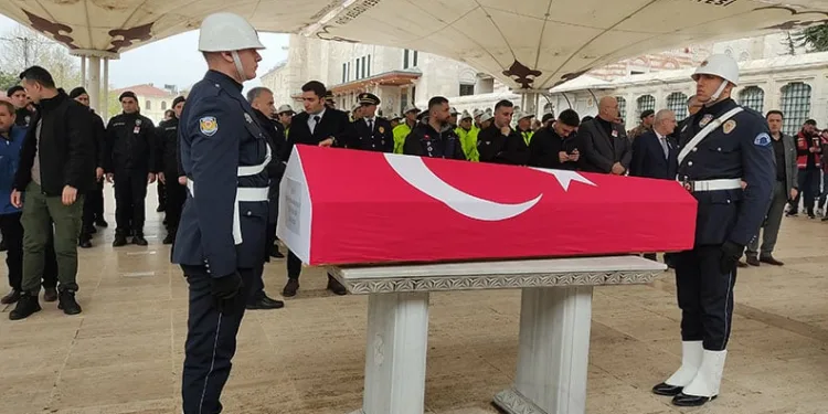 Şehit bekçi Uğur Gölçek son yolculuğuna uğurlandı