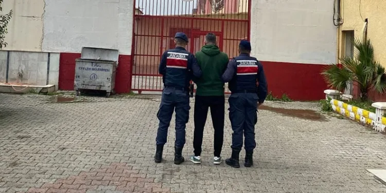 Uyuşturucu suçundan aranan şahıs Efeler’de yakalandı