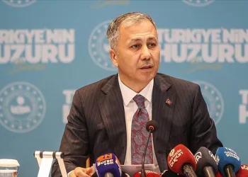 Ankara’da apartman boşluğuna düşen kız çocuğu hayatını kaybetti