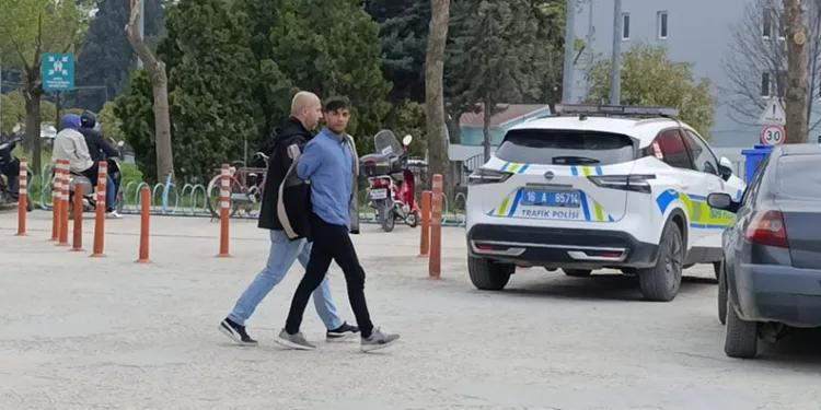 Bursa’da uyuşturucu taciri kıskıvrak yakalandı