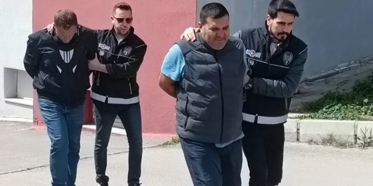 Karnavalda satılacak tonlarca sahte içki ele geçirildi: 2 tutuklama