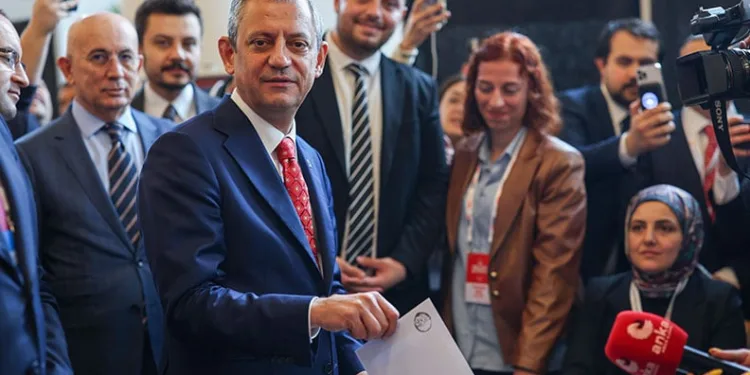“Gençlerin umudu için buradayız”