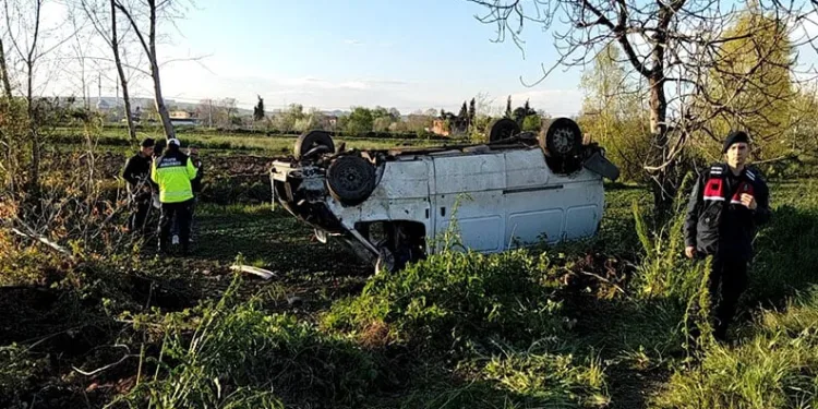 Samsun’da minibüs takla attı: 1 ölü, 2 yaralı