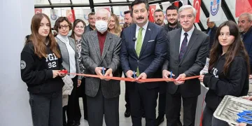 Yenişehir Belediyesi 6’ncı Kitap Fuarı kapılarını açtı