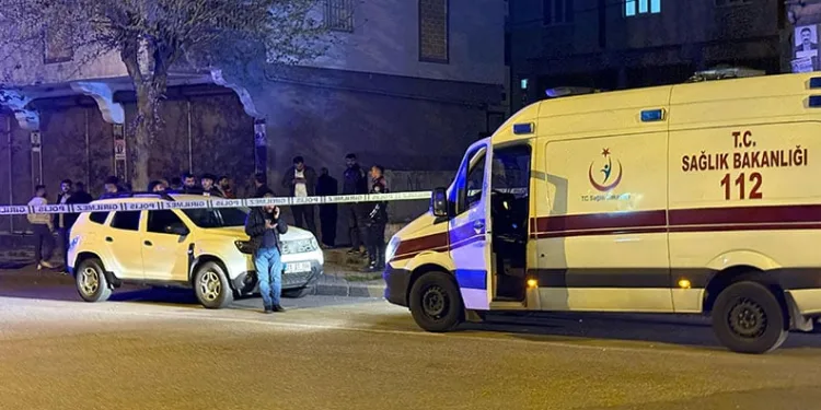 Diyarbakır’da silahlı kavga: 13 yaralı
