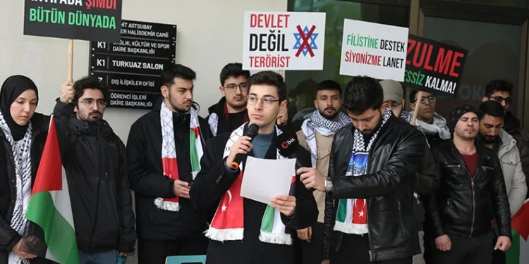 BTÜ’lü öğrencilerden tekbir çağrısı