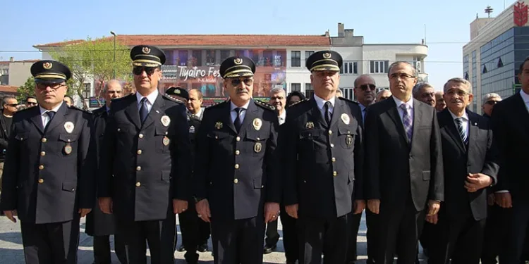 Bursa’da Polis Haftası’nın 180. yılı resmi törenle kutlandı