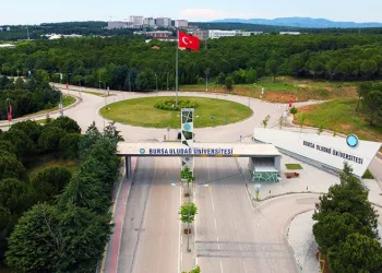 BUÜ’nün başarıları katlanarak artıyor