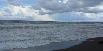 Batı Karadeniz’de fırtına etkili oluyor
