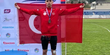 Bursalı Milli atletten dünya üçüncülüğü