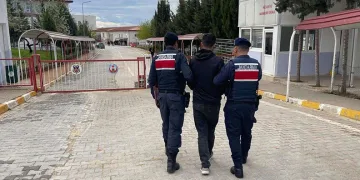 Gaziantep’te 21 yıl hapis cezasıyla aranan şahıs yakalandı