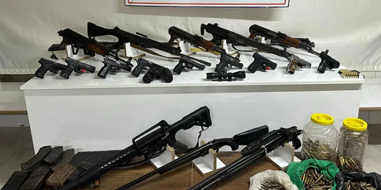 Şanlıurfa’da silah kaçakçılığı operasyonu: 22 gözaltı