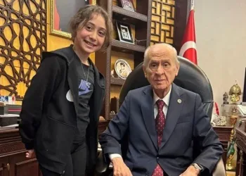 Bahçeli’ye “Roblox açılsın” talebi