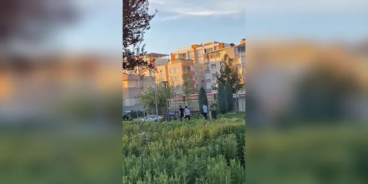 Kontrolden çıkan otomobil üst geçide çarptı: 1 yaralı