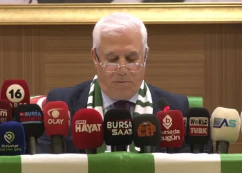 Bursa’yı tiyatro coşkusu sardı