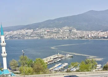 Gemlik’te korkutan manzara