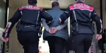 İzmir’de birçok suçtan aranan hükümlü yakalandı