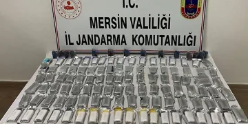 Mersin’de kaçak sigara ticareti yapan 3 şüpheli yakalandı