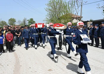 Hayatını kaybeden astsubay son yolculuğuna uğurlandı