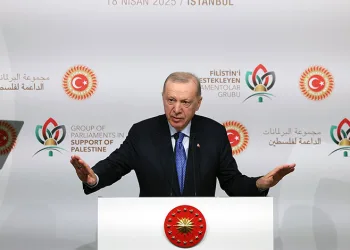 “Gazze Gazzelilerindir, Filistin Filistin halkınındır”