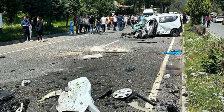 Marmaris’teki kazada ölü sayısı 2’ye yükseldi