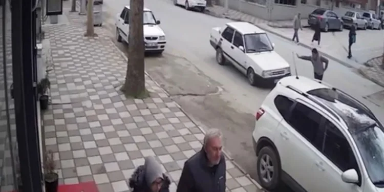 Cezaevi firarisi dahil birçok suçtan aranan 8 hükümlü yakalandı