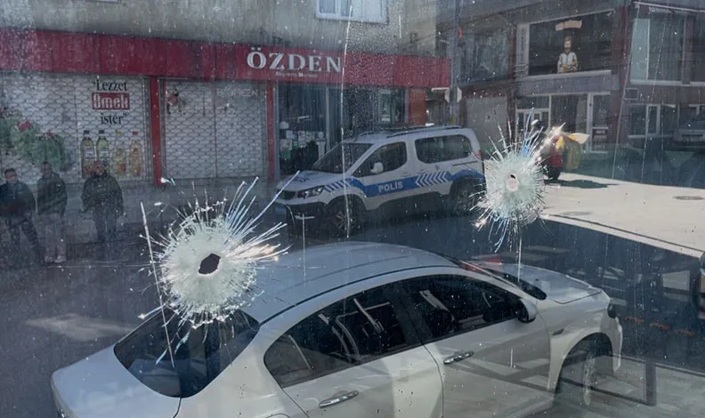 Bursa’da kadınlar birbirine girdi, mahalleli zor ayırdı