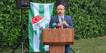 Bursa’da bir köye panik yaşatan yangın