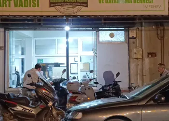 Bursa’da lokalde bıçaklı kavga: 1 ağır yaralı