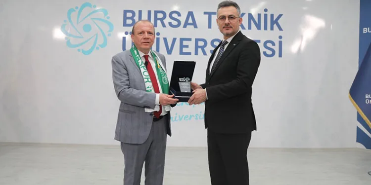 “Başarı BTÜ’lü öğrencilerle gelecek”