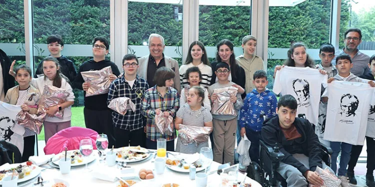 Sorunların farkında olursak çözebiliriz