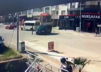 Bursa’da sürücüsüz araç harekete geçti, facia teğet geçti