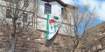 Bursaspor Şampiyonluk Bayrağı, Ankara Kalesi’nde Dalgalanıyor