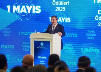 Yılmaz: Değişimi Fırsata Çevireceğiz